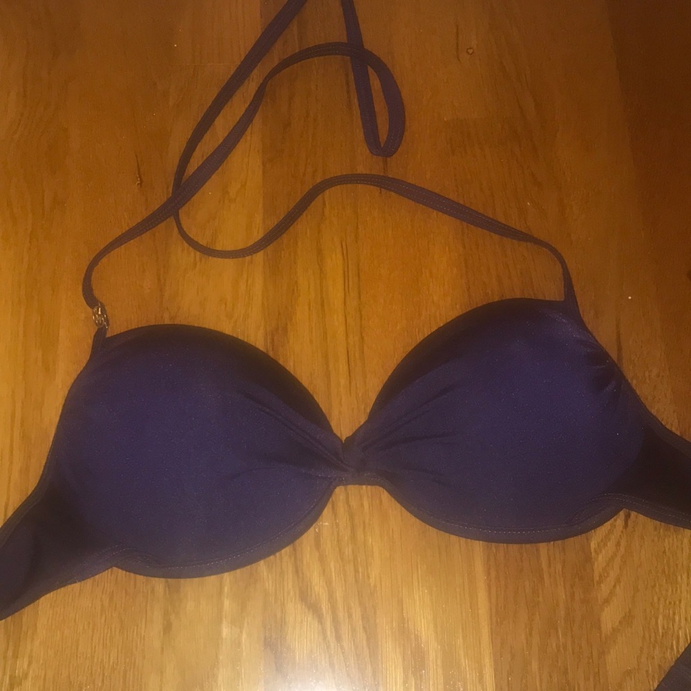 Victoria’s Secret bikini top NEVER WORN